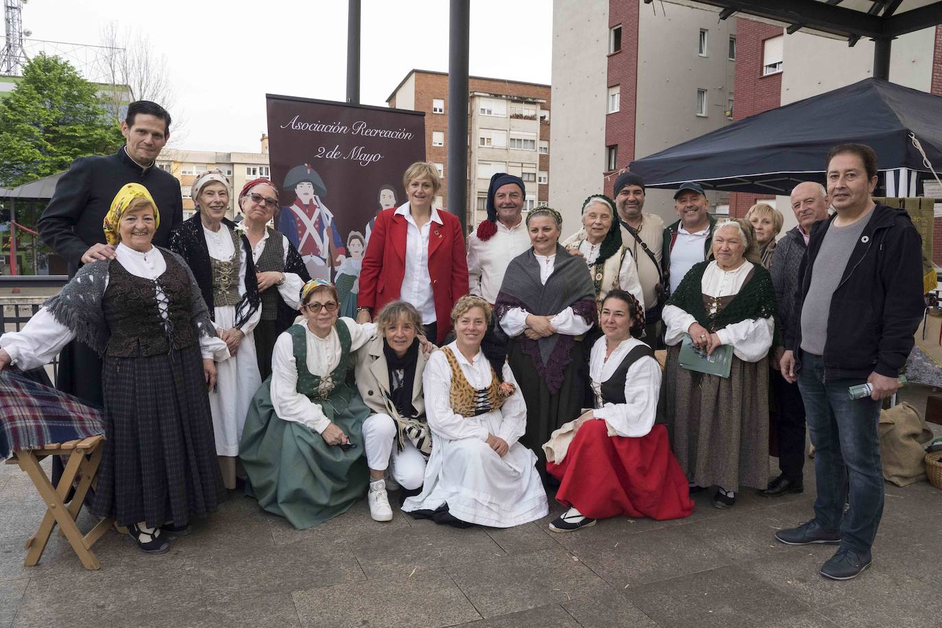 El municipio celebra hasta el 2 de mayo la Fiesta Homenaje a Pedro Velarde, una cita en recuerdo al militar de Muriedas que se va a desarrollar a través de varias actividades, espectáculos y actuaciones de calle dirigidas a toda la familia