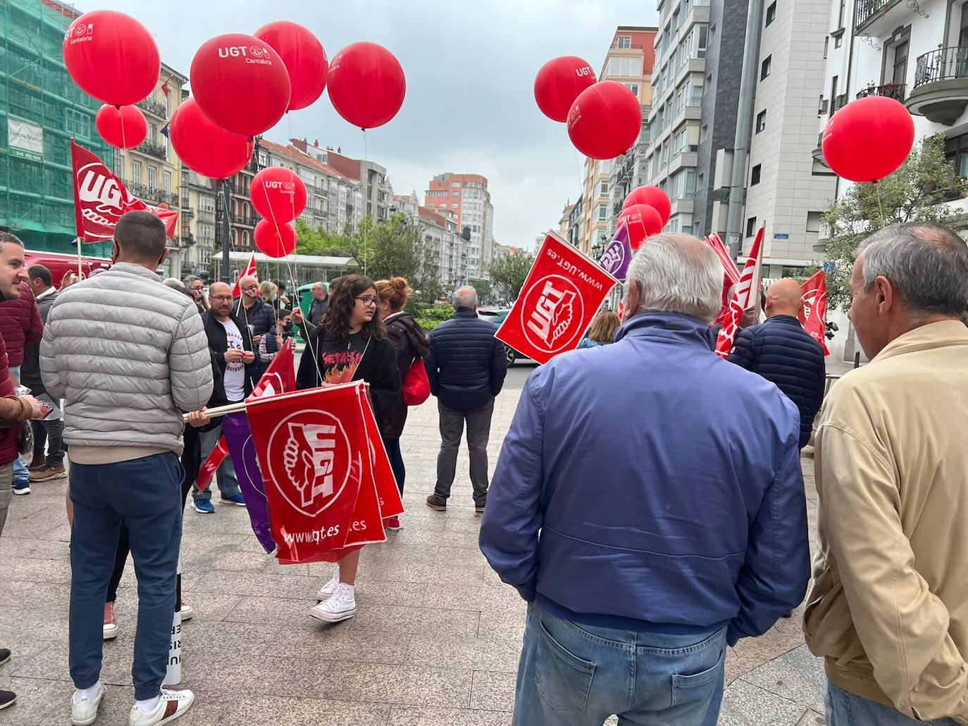 Fotos: El Primero de Mayo vuelve a salir a la calle en Santander