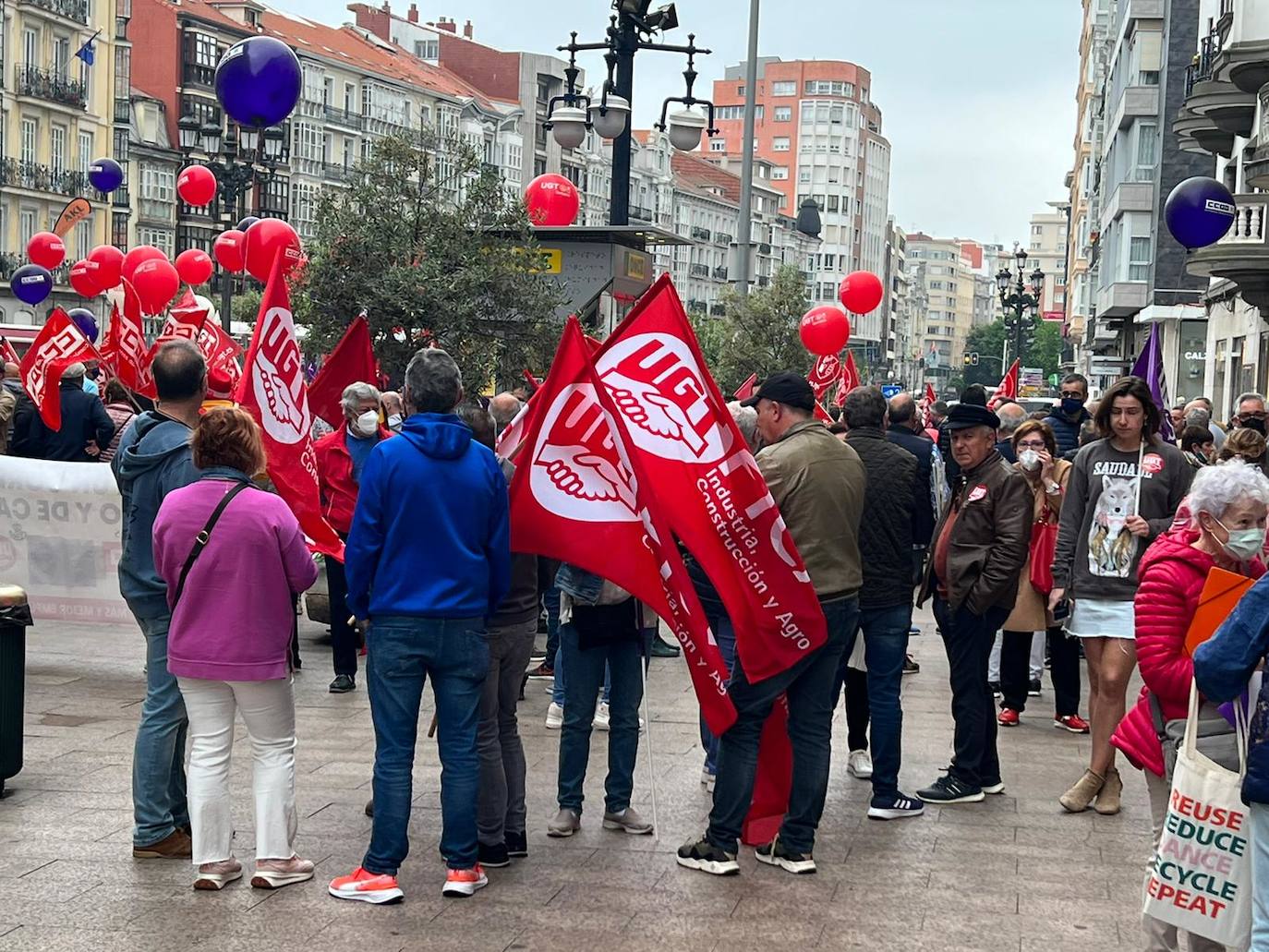 Fotos: El Primero de Mayo vuelve a salir a la calle en Santander