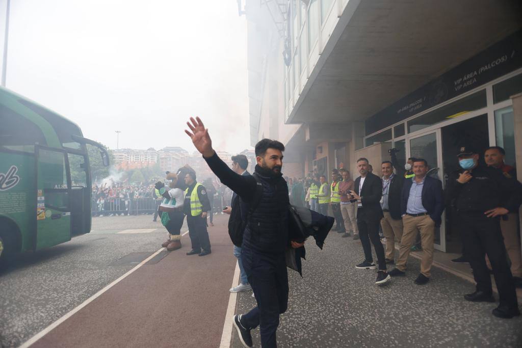 Fotos: Así ha sido el emocionante recibimiento al Racing en El Sardinero