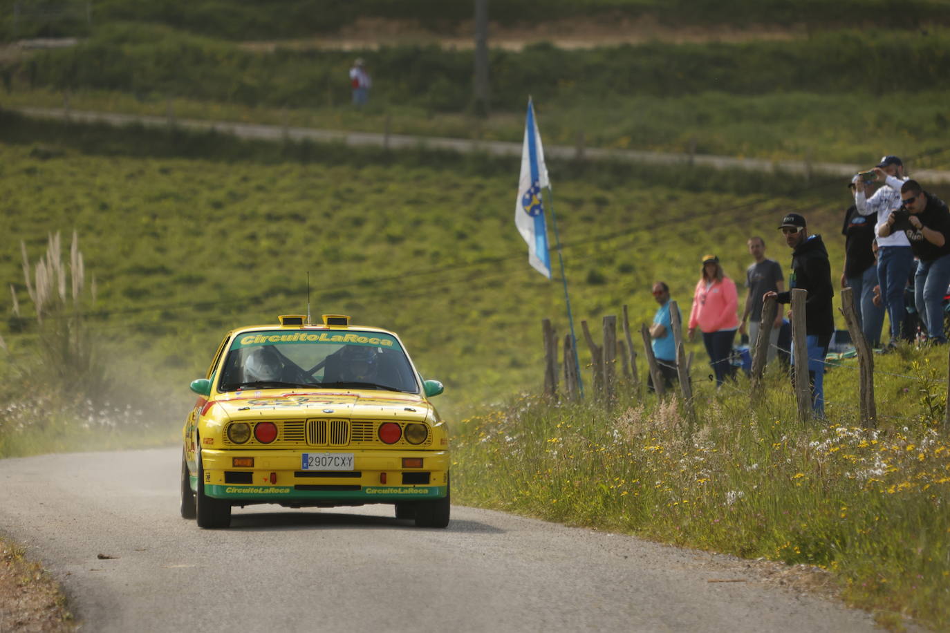 El piloto mundialista, Dani Sordo, se incorporo en la jornada de hoy con su BMW M3 a la prueba, haciendo las delicias de los muchos aficionados que se han dado cita en las especiales del dia de hoy