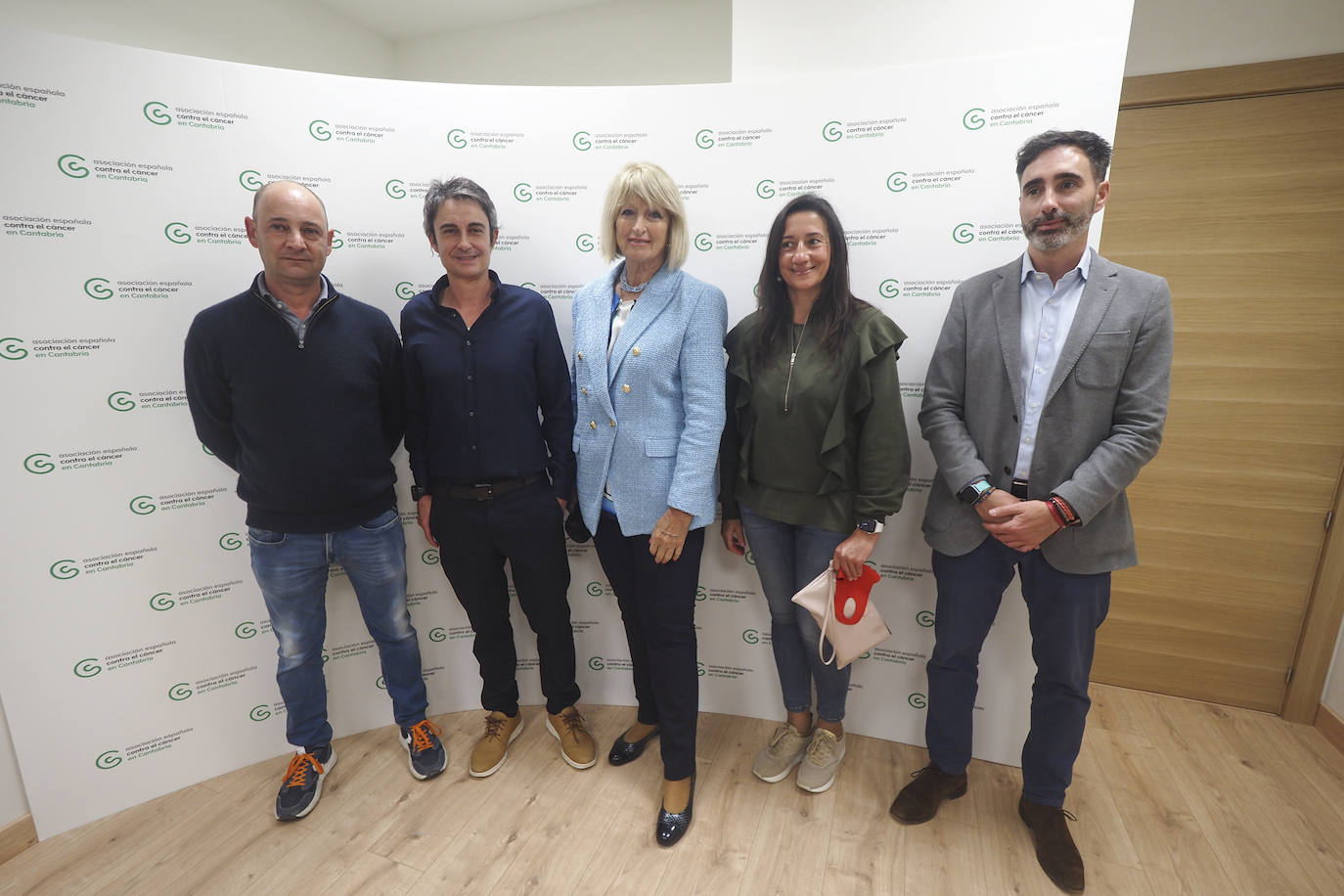 Eduardo López, Paulino González, Sara Wolsey, Raquel Menezo y Lorenzo Berrazueta. 