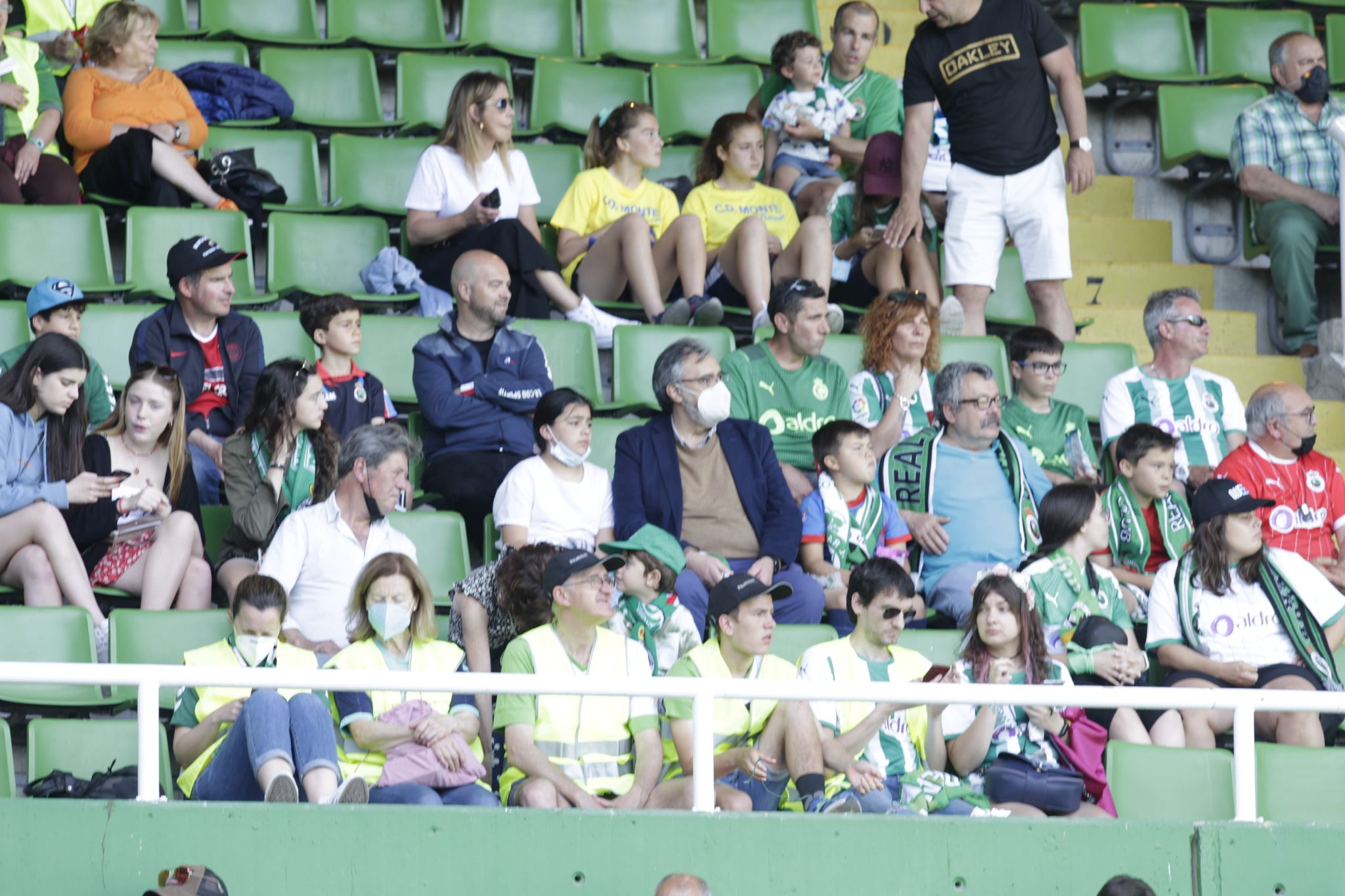 Fotos: Último partido del Racing de la temporada en los Campos de Sport