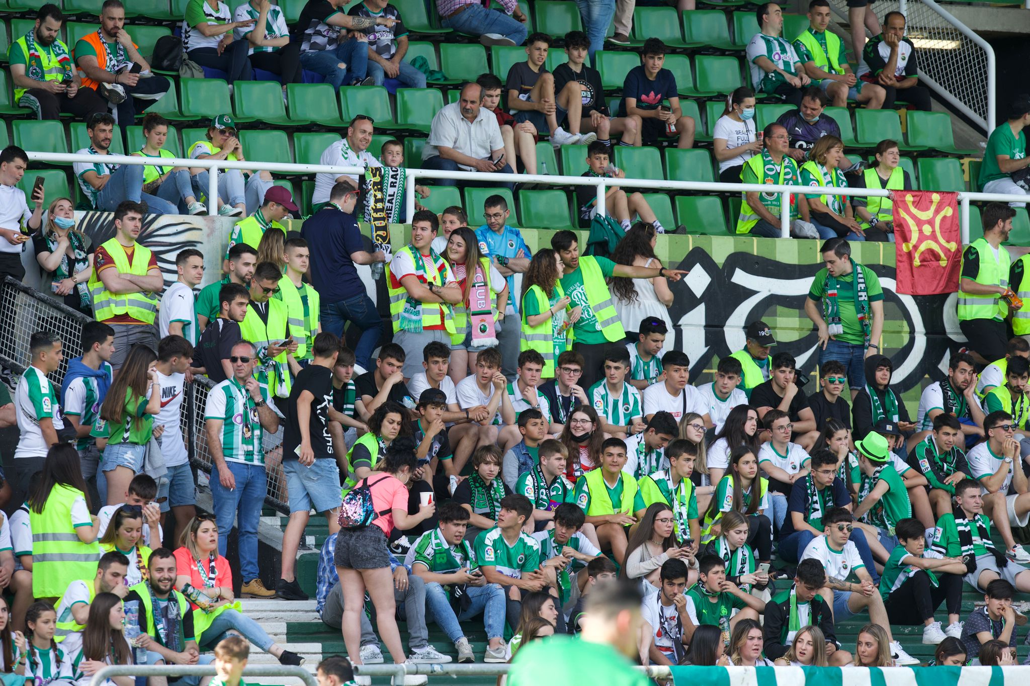 Fotos: Último partido del Racing de la temporada en los Campos de Sport