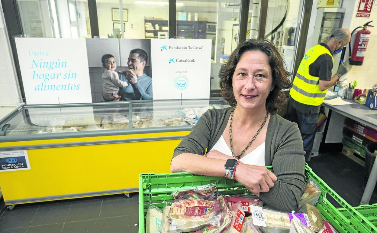 Gema Díaz Domínguez, en la sede del Banco de Alimentos de Santander. 