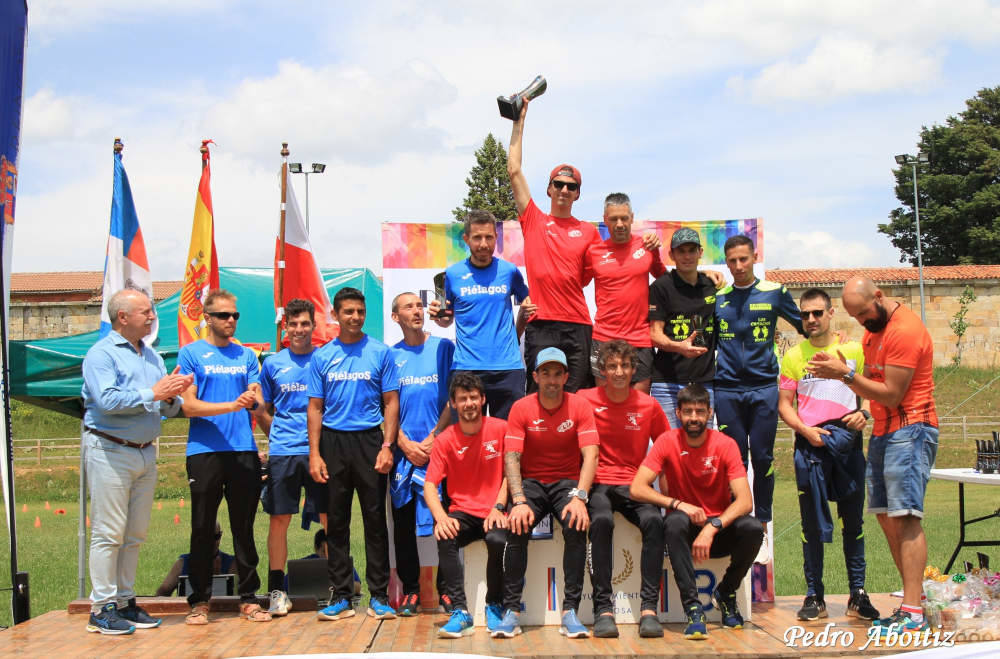 Podio masculino del Reagional de clubes.