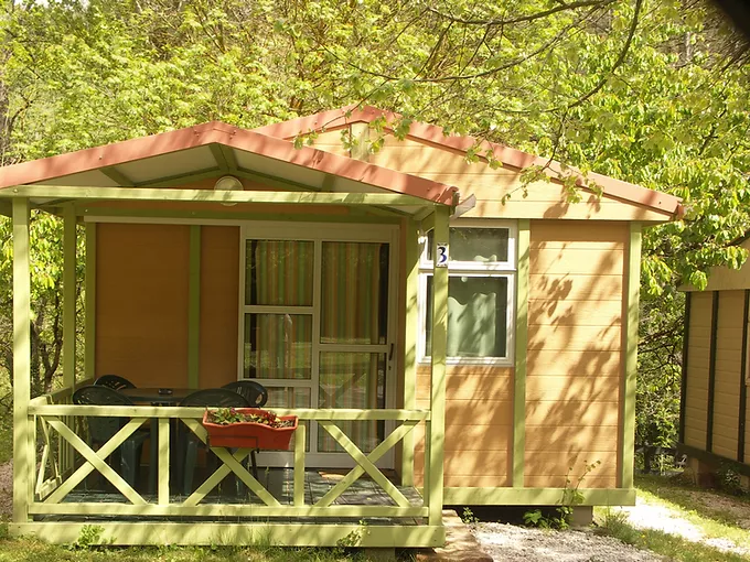 Fotos: La Isla Picos de Europa de Turieno, en el top de campings de montaña de España