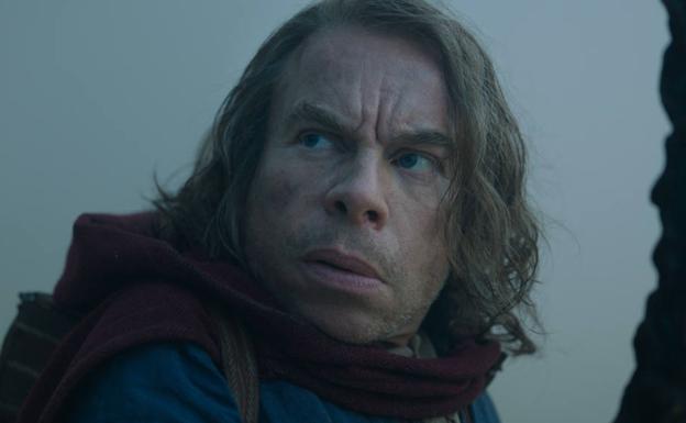 Warwick Davis vuelve a dar vida a Willow.