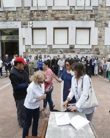 Imagen secundaria 2 - Las protestas de los vecinos de la zona de vinos llegan al Pleno