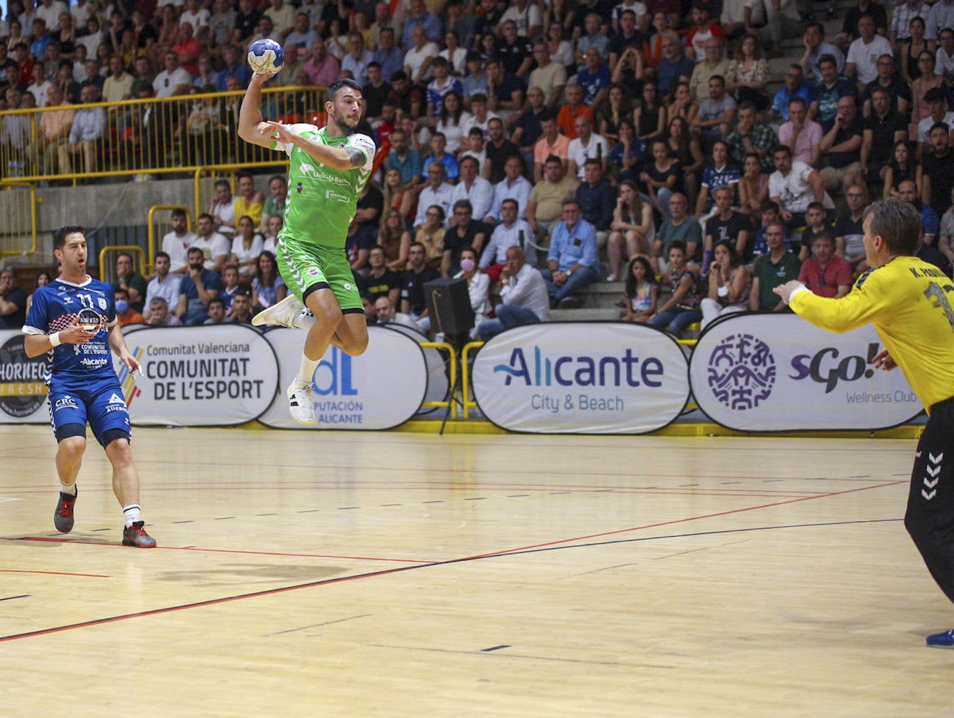 Fotos: Imágenes del partido EON Alicante-Unicaja Sinfín