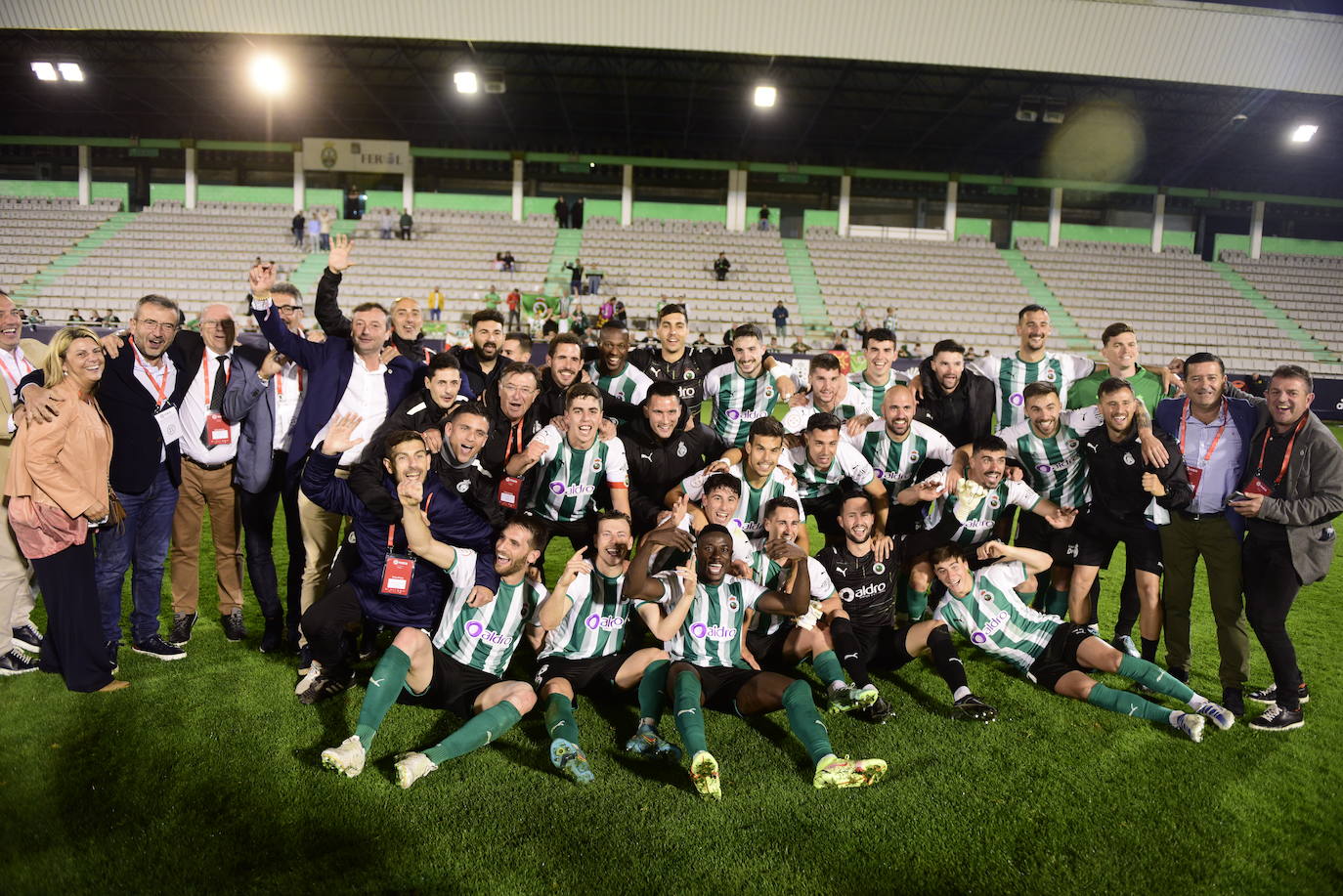 El club verdiblanco tira de oficio para conseguir el título de campeón de la Primera RFEF.