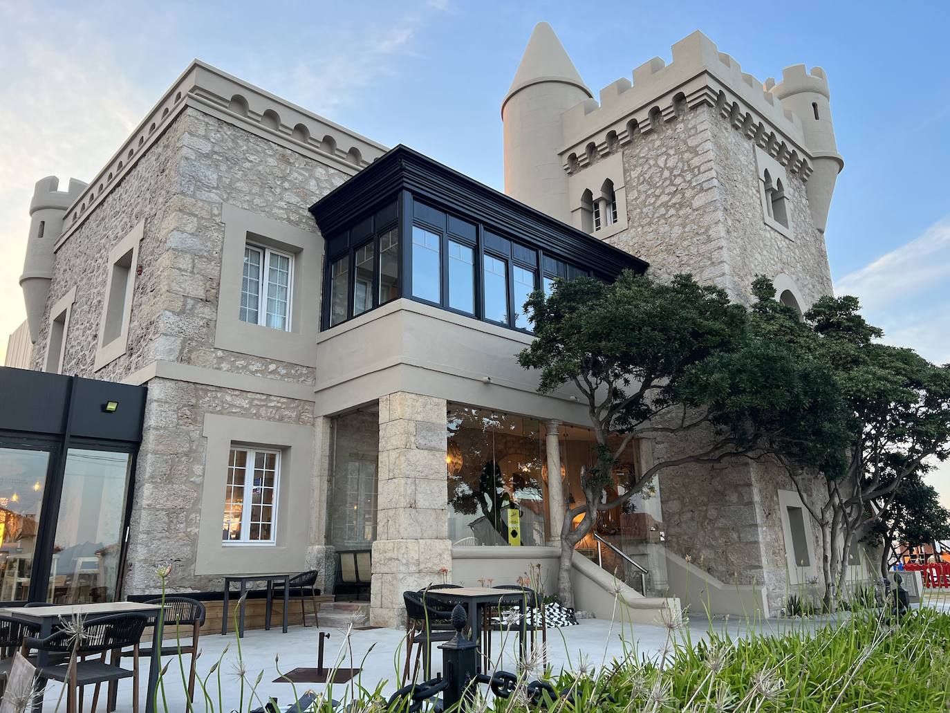 Fotos: Así es el restaurante El Castillo De Los Locos de Suances