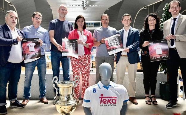 Imagen principal - Arriba, un momento de la presentación del homenaje al equipo Teka que ganó la Copa de Europa. Abajo, Olsson y Reñones, dos de los jugadores de aquel equipo y que este martes participaron en la presentación. Y Julián Ruiz, el entrenador cántabro que dirigió aquella plantilla que se proclamó campeona de Europa.