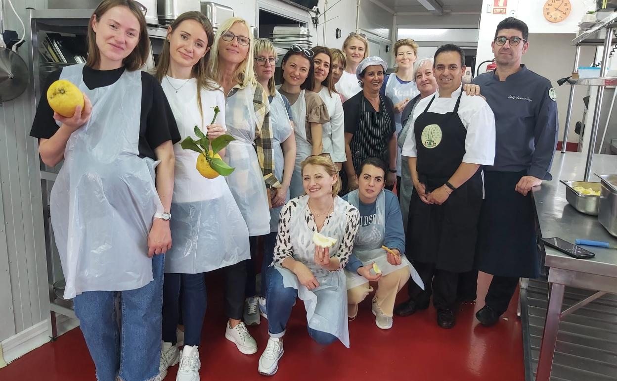 Las mujeres ucranianas se miden a la cocina española