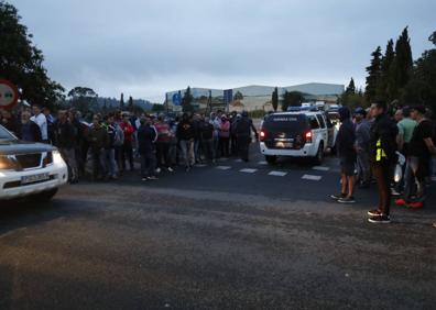 Imagen secundaria 1 - Astander teme la marcha del Evrima por la huelga del metal