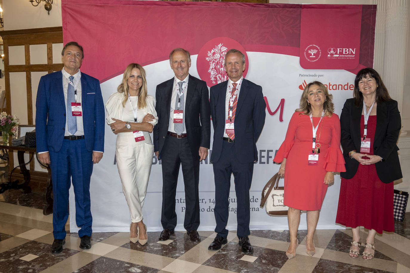 Carlos Tejedor, Gema Coria, Vicente Alciturri, Javier Polidura, Olga Dasgoas y Almudena García.