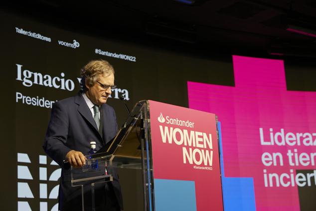 Ignacio Ybarra, Presidente de Vocento, en su intervención en el en el foro de Santander Women Now.