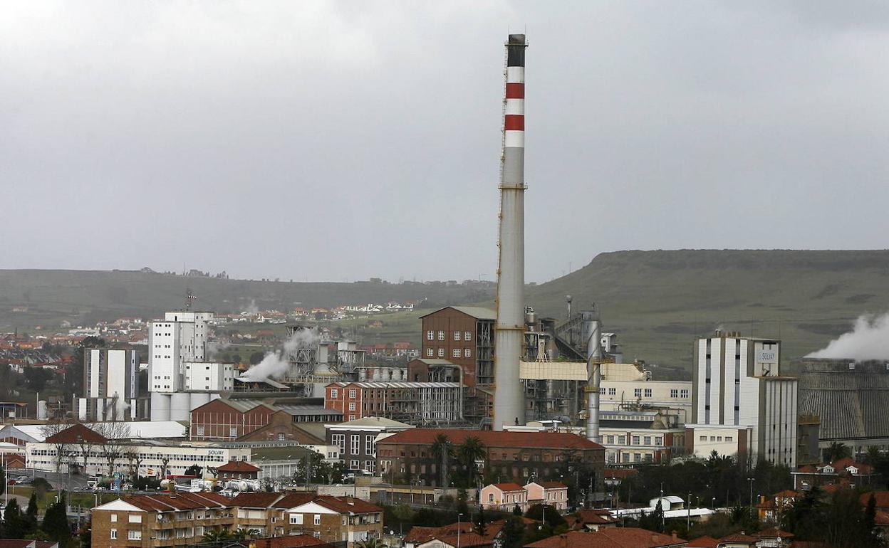 Solvay es una de las empresas cántabras que se prepara para el nuevo escenario del C02.