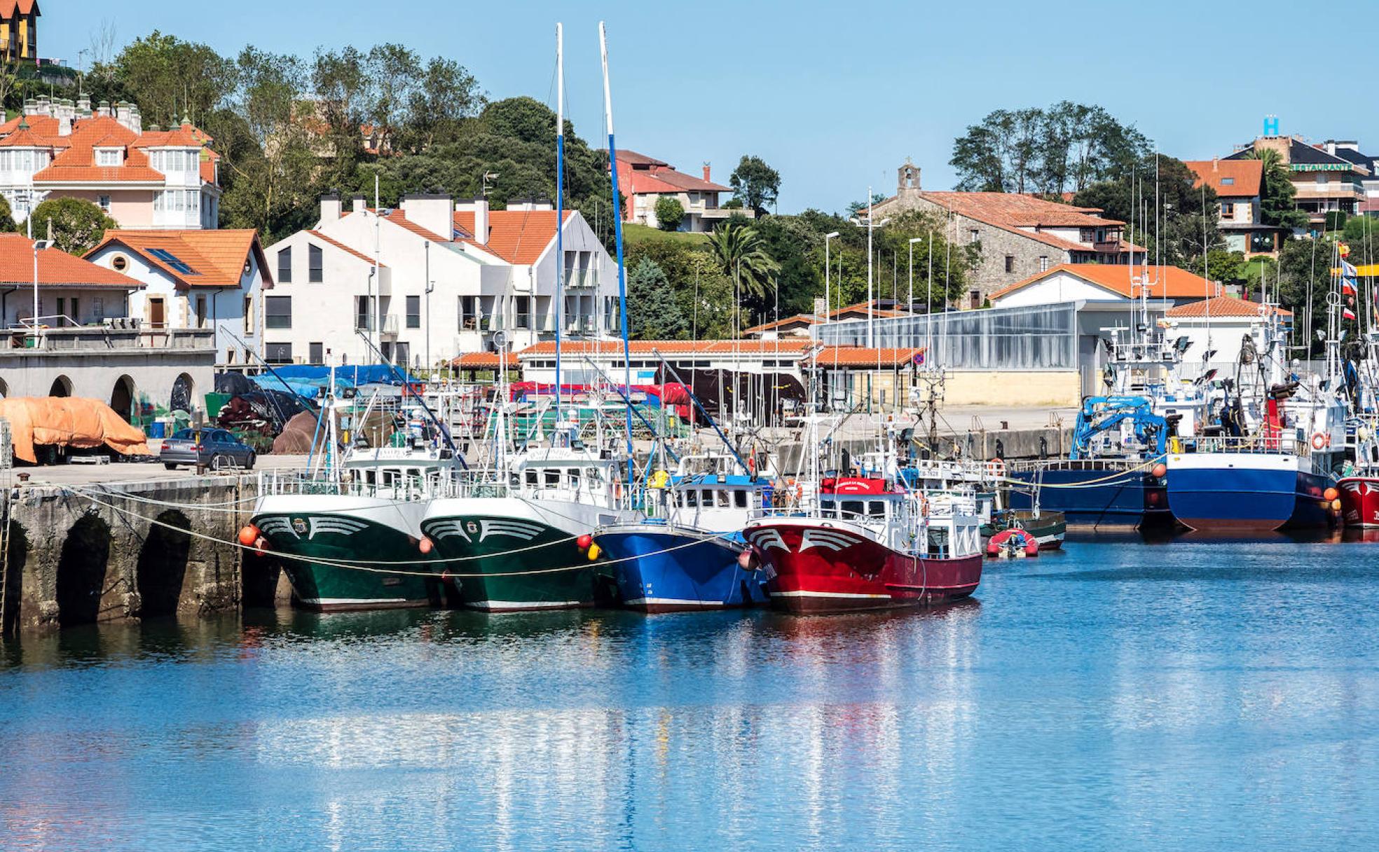 Puerto de San Vicente de la Barquera.