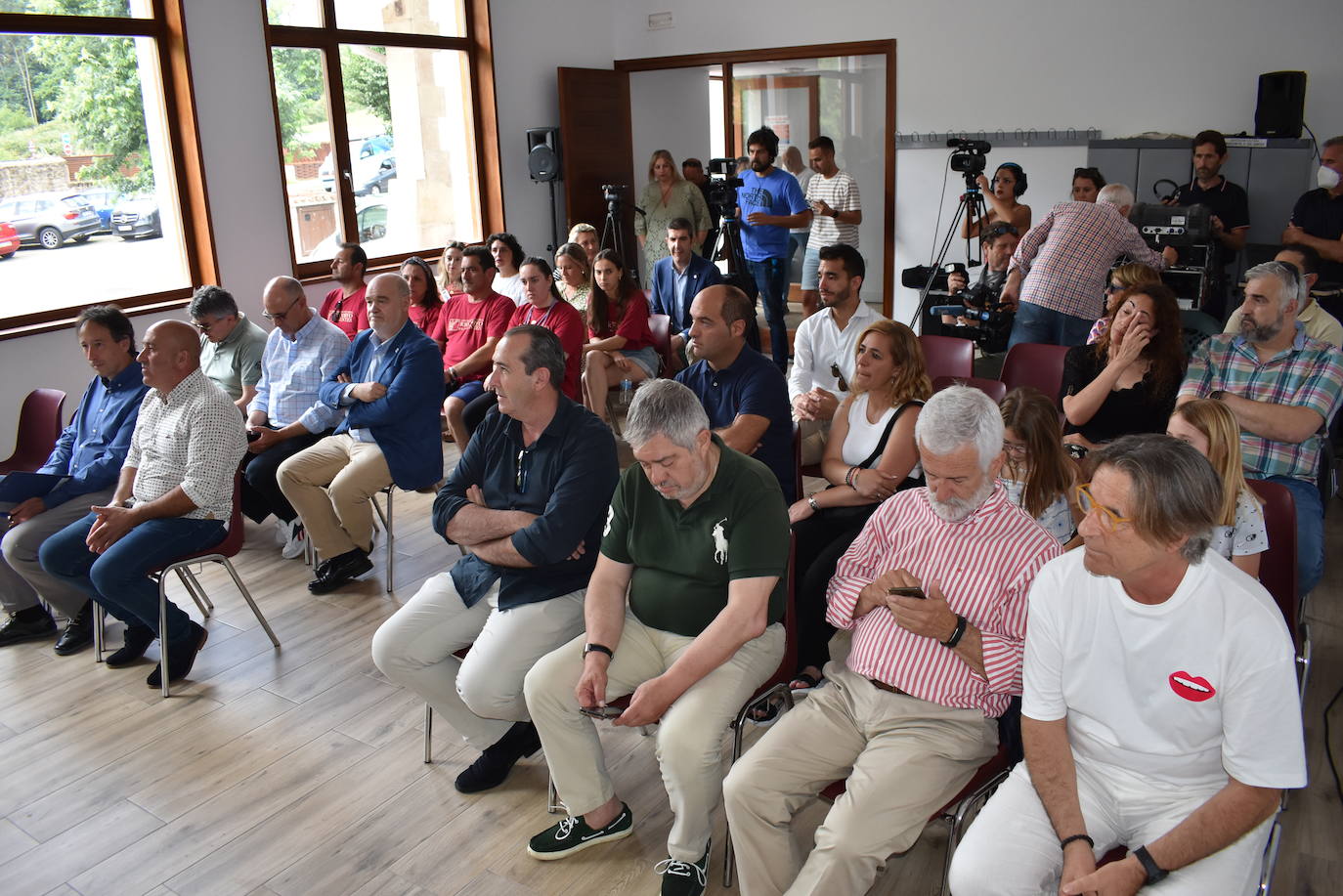 Fotos: Jornada agridulce en la celebración del premio Pueblo de Cantabria 2021 en Riocorvo