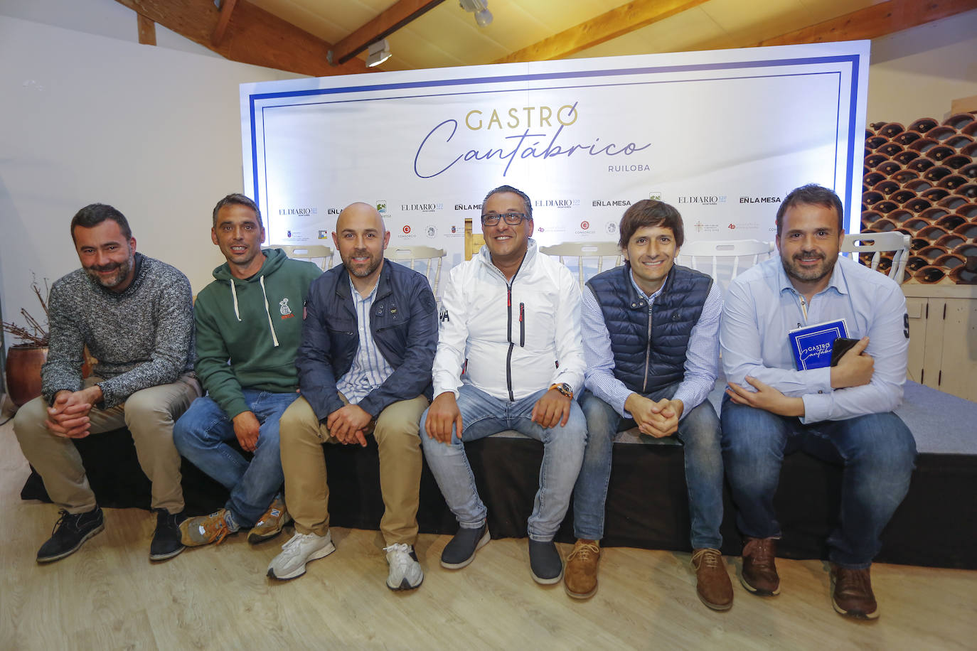 Toni González, Eduardo Quintana, Ricardo Sotres, Jaime Uz, Sergio Bastard e Ignacio Solana, que participaron en la última conversación de la jornada. 