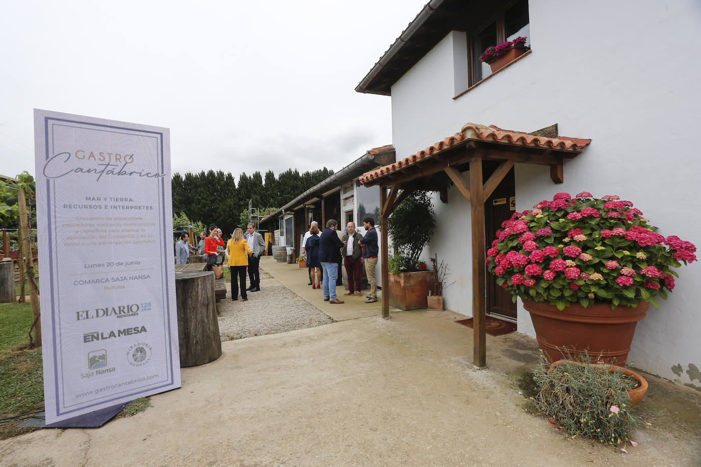 Ruiloba y Comillas acogen este nuevo evento organizado por El Diario Montañés, Cantabria en la Mesa y el Grupo de Acción Local Saja Nansa para poner en valor la gastronomía del norte y sus productos agroalimentarios