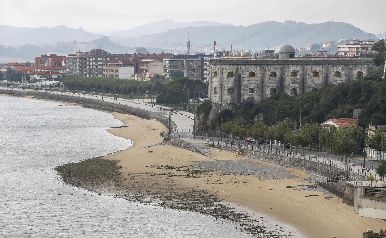 Playa del Pasaje. 