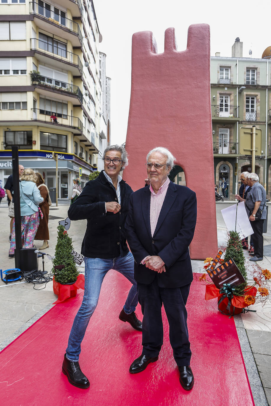 Fotos: Acto de inauguración de la Torre de la Vega