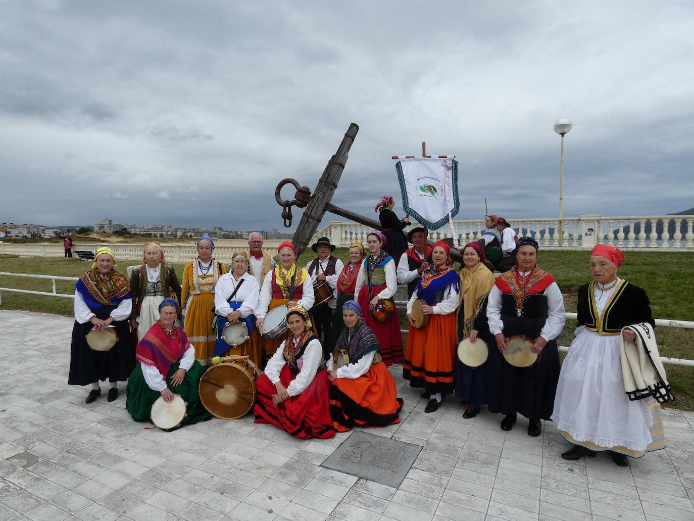 Fotos: Pasarela del traje montañés