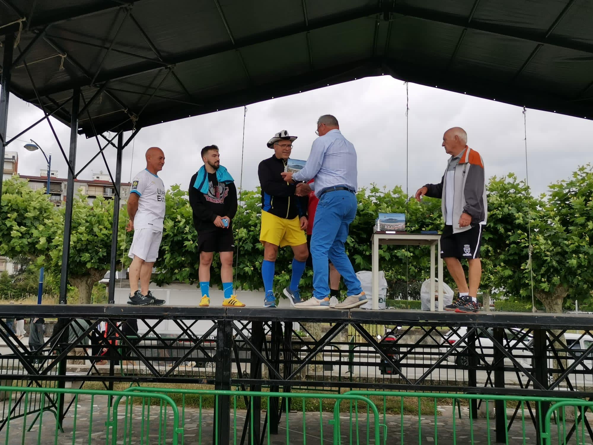 Fotos: Imágenes del Torneo de Fútbol Playa Memorial Miguel Ángel Hoya, en la Salvé