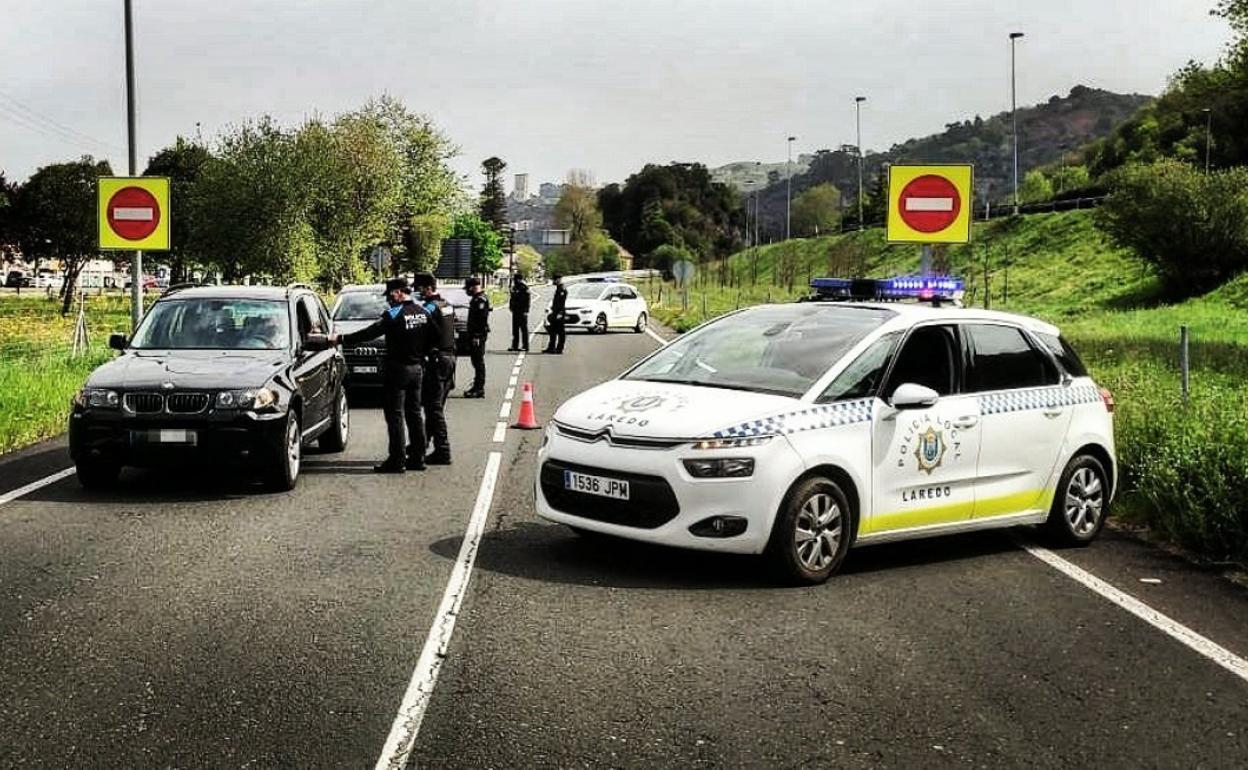 Laredo arrendará dos vehículos para la Policía Local durante cuatro años por 108.000 euros