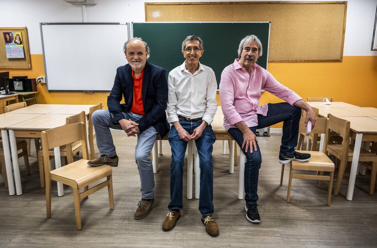 José Nicasio Gutiérrez, José Antonio Sánchez Raba y Silvino Corada, tres directores que se despiden del cargo tras décadas al frente de sus centros. 