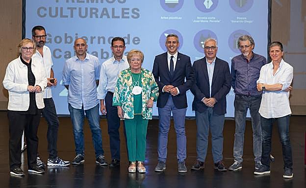 Imagen de todos los premiados este martes por Cultura.