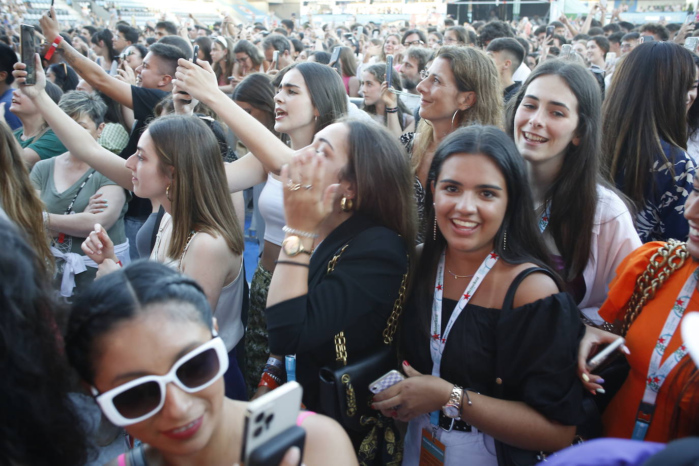 Fotos: Lleno para ver a Morat, Dvicio y Yatra en Torrelavega