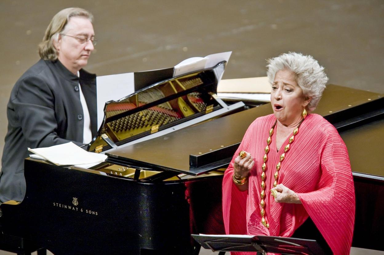 Concierto de Teresa Berganza y Juan Álvarez Parejo en 2008. 