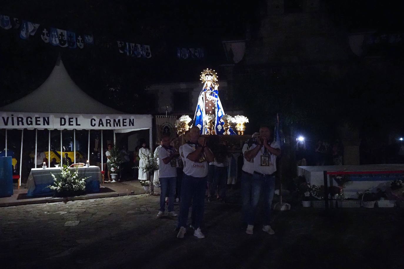 Fotos: Noche del Carmen en Revilla de Camargo