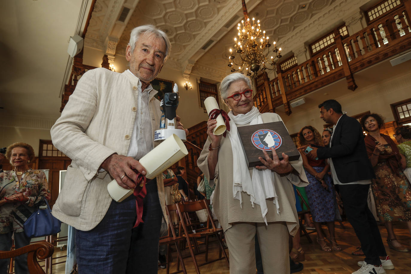 Fotos: Lola Herrera y José Sacristán, premiados por la UIMP