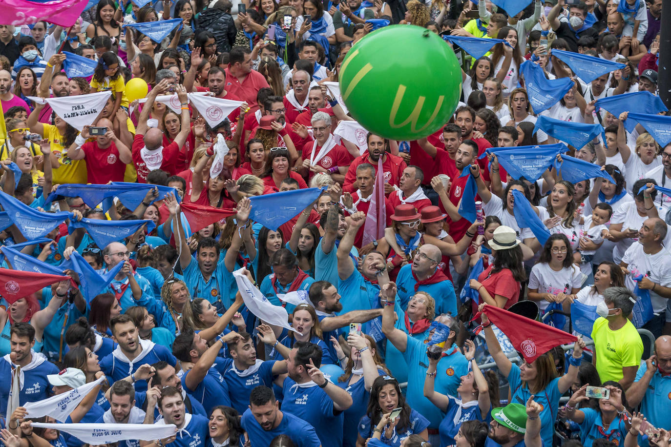 Fotos: Las mejores imágenes del pasacalles