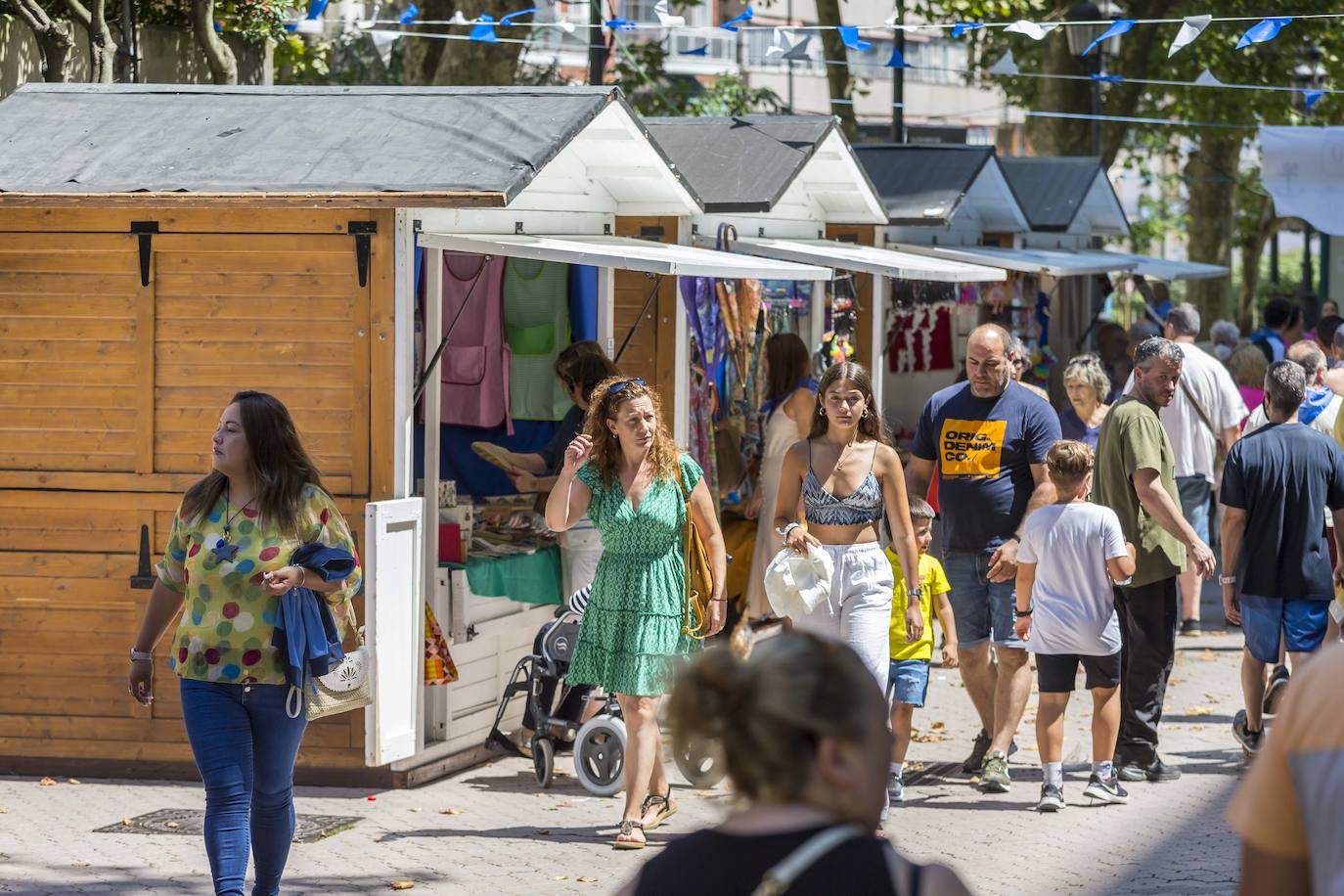 Fotos: Atracciones, mercado, palas y mucho más en las calles santanderinas