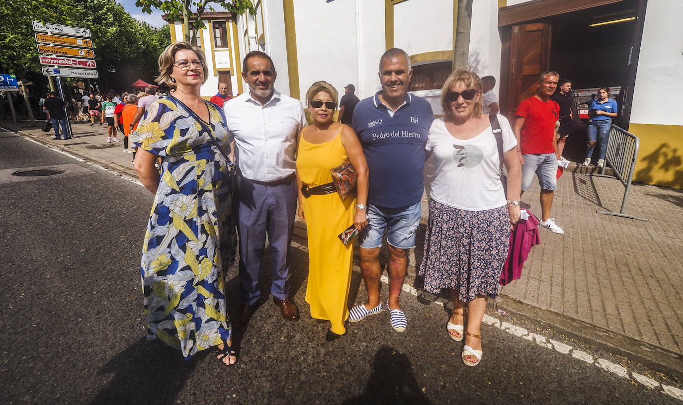 Mª Ángeles Ascariz, Juan Calahorra, Marisa Barcia, Fernando Ortiz y María Isolina de la Fuente.