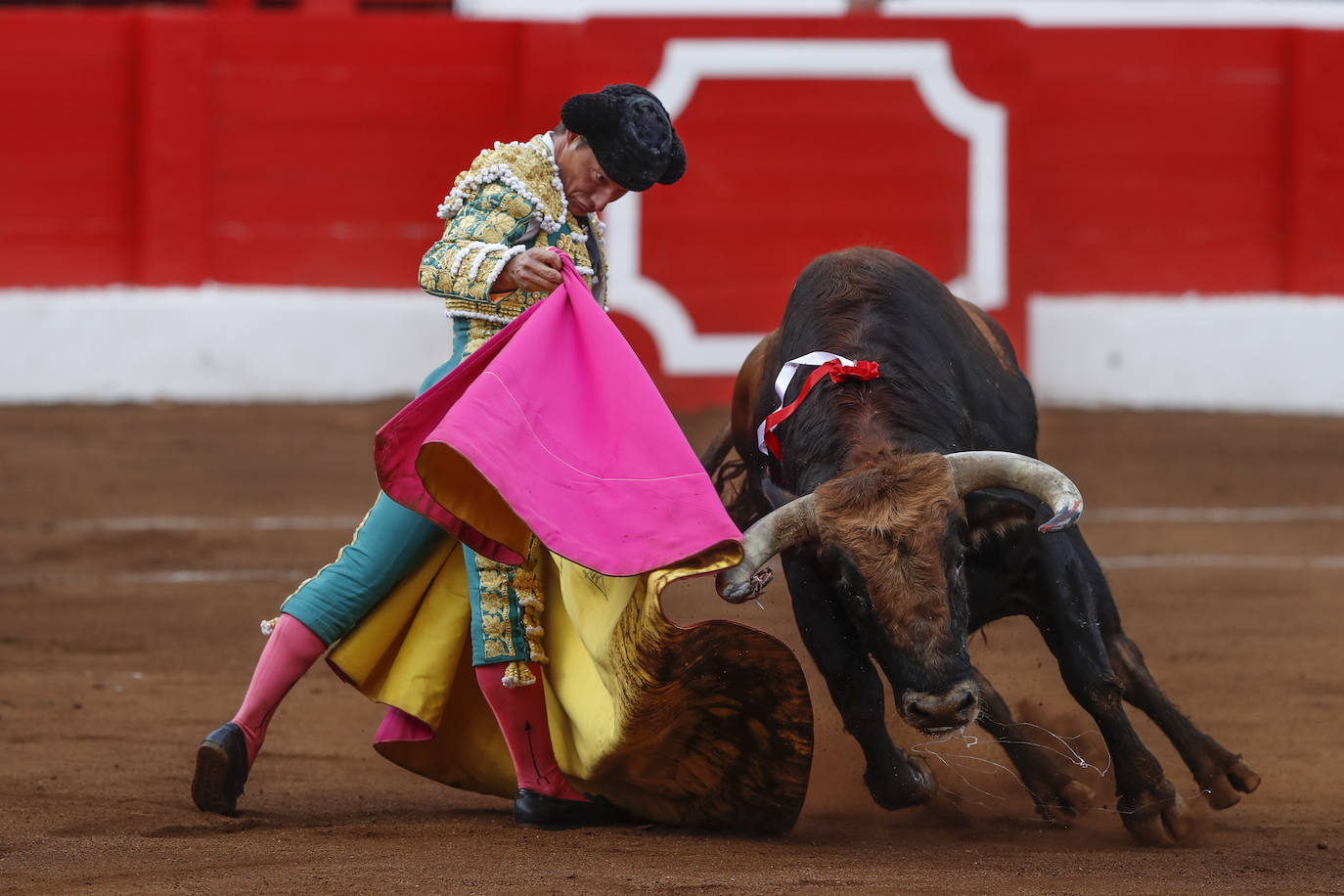 Fotos: Las mejores imágenes de la tarde de toros en Santander