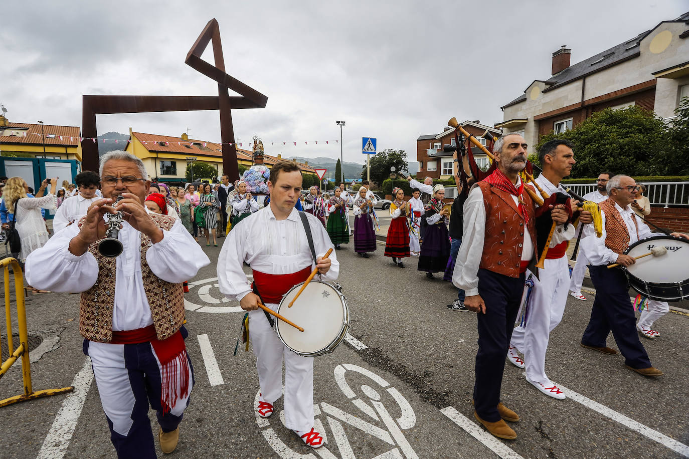 Fotos: Tanos se rinde a Santa Ana