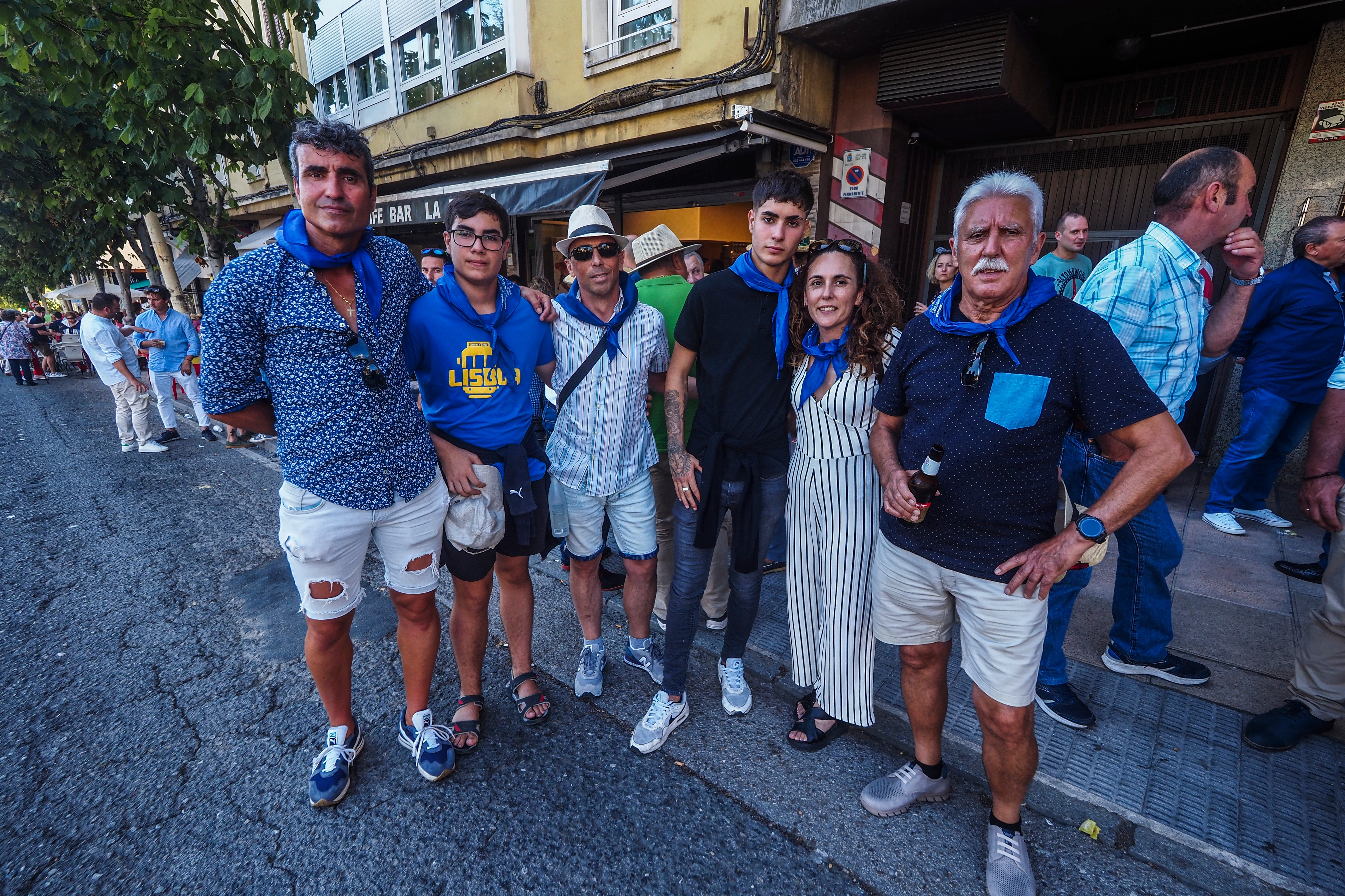 Marcos Escobedo, Luis Escobedo, Alfredo Miguel, Roberto Escobedo, Sonia Antón y Ernesto Antón.