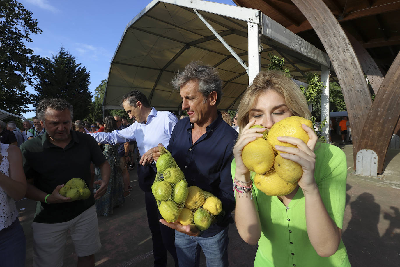 La tradicional fiesta tuvo una vez más un carácter multitudinario.