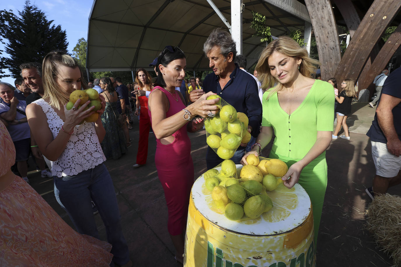 La tradicional fiesta tuvo una vez más un carácter multitudinario.