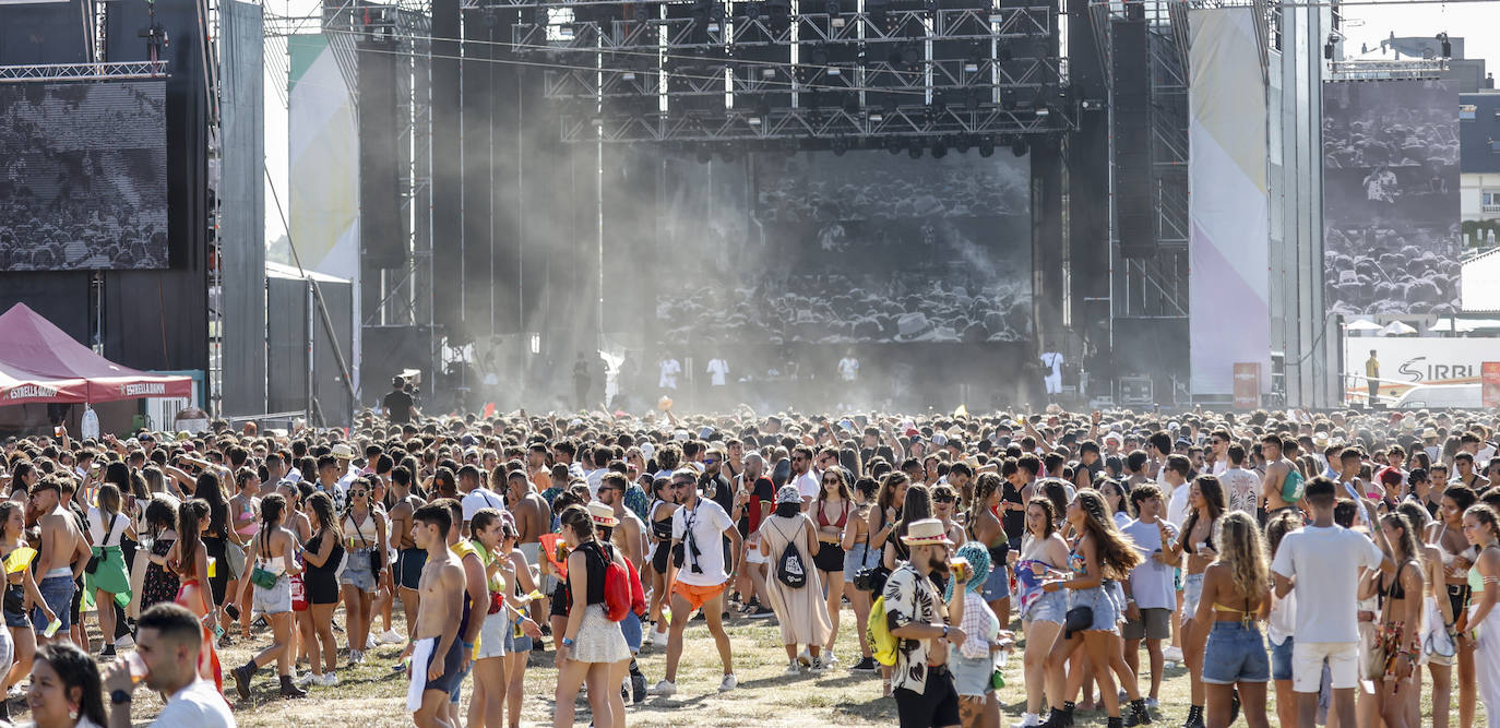 Fotos: La música toma Santander con el Reggaeton Beach Festival