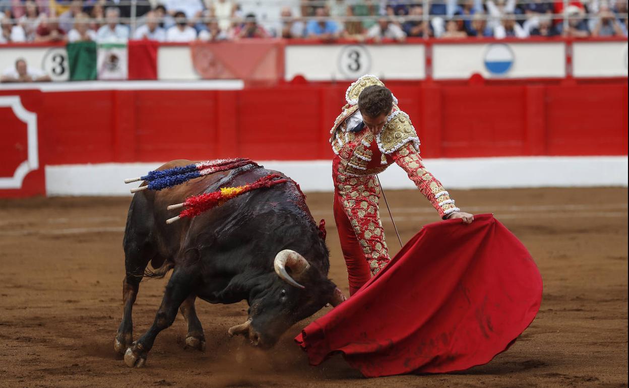 Ginés Marín. Cortó cinco orejas en su encerrona con seis toros de distintas ganaderías. 