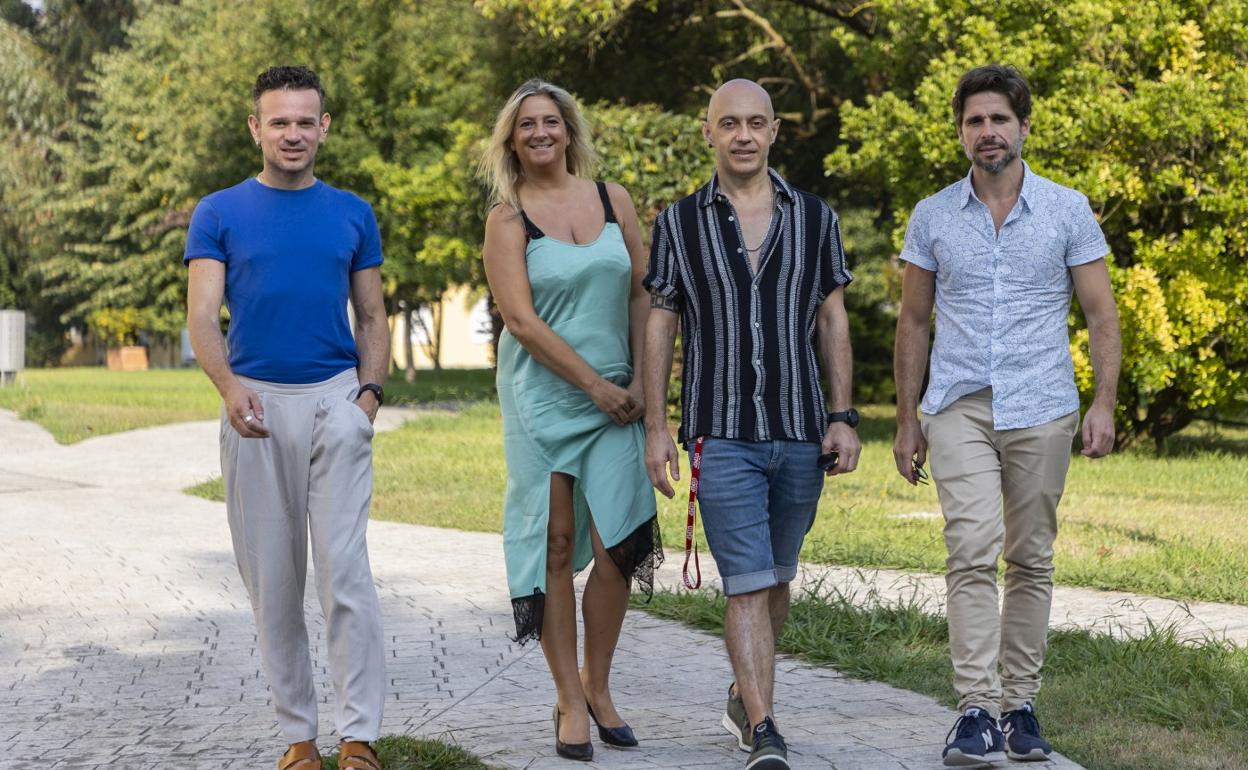 Pedro Javier Chamizo, Cristina Presmanes, Paco Azorín y Damià Carbonell, ayer, en el Campus de Las Llamas. 