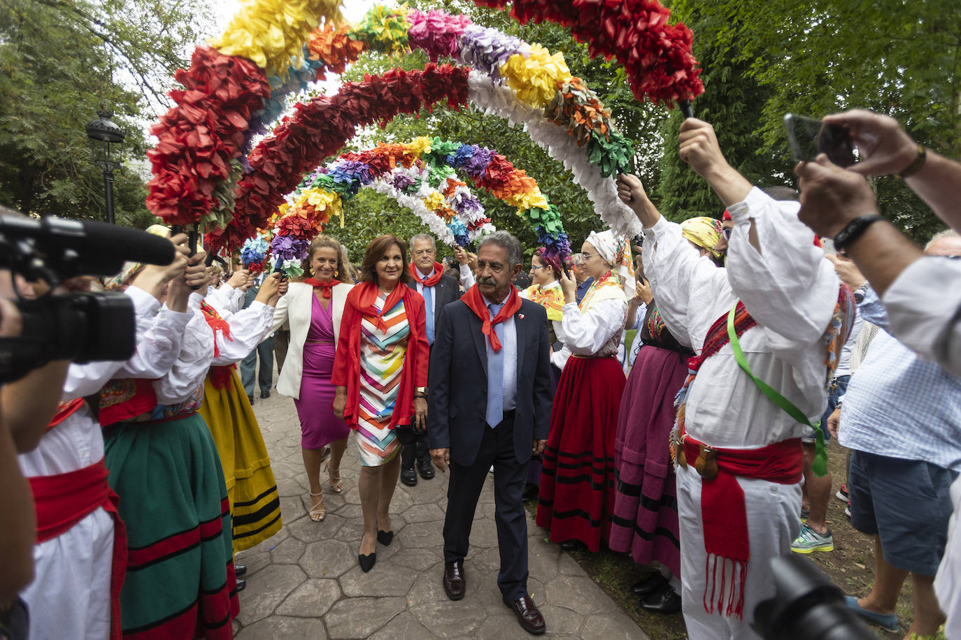 Fotos: El Día de Cantabria celebra su 56 edición