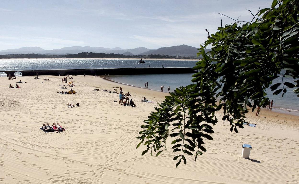 Vista de la playa de Bikinis.